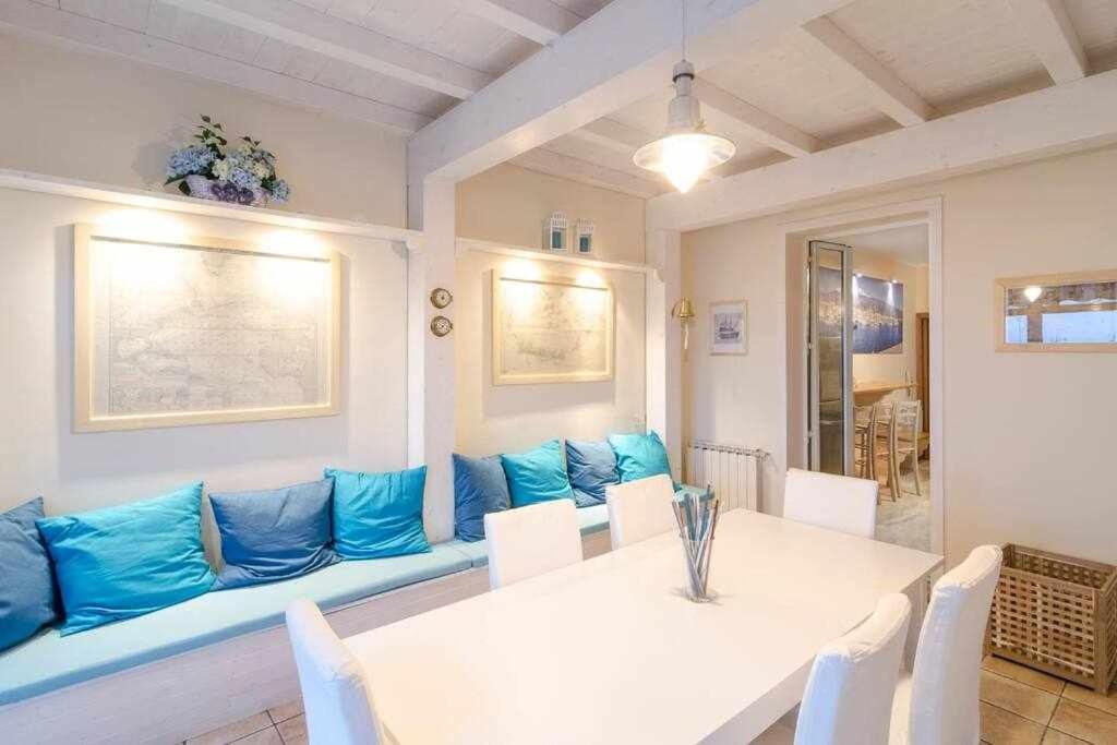 里波斯托Casa Delle Zammare Fronte Mare Centro Storico别墅 外观 照片