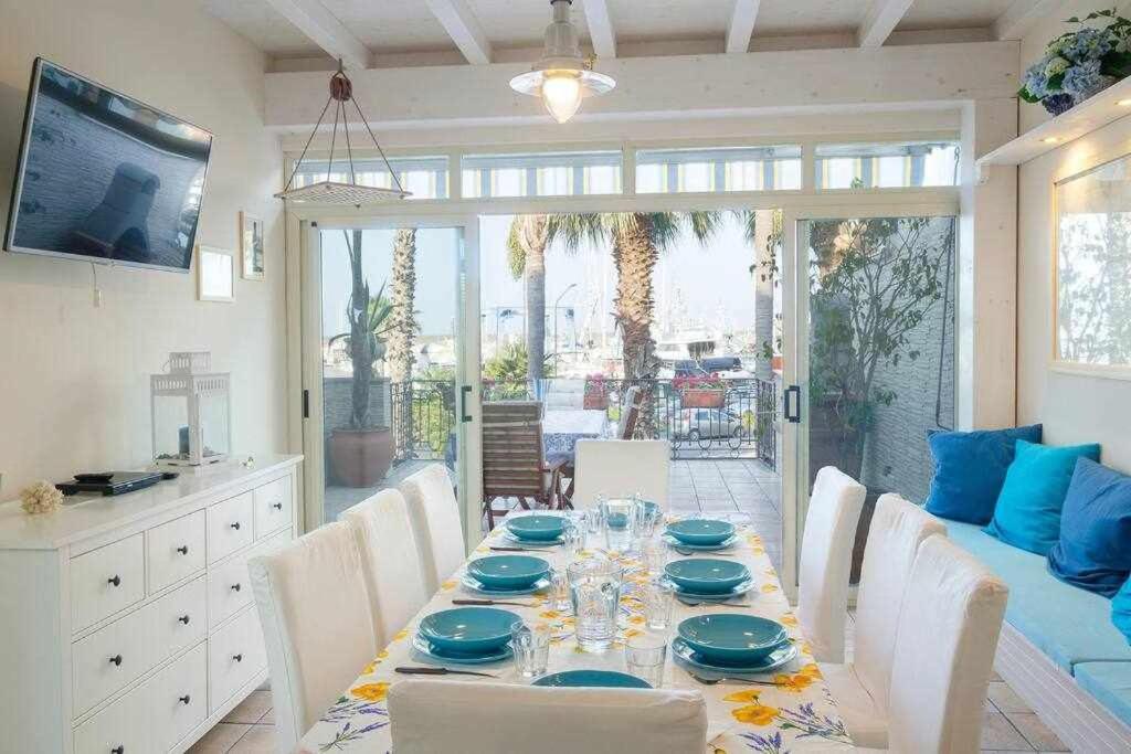 里波斯托Casa Delle Zammare Fronte Mare Centro Storico别墅 外观 照片